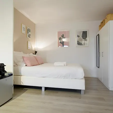Private Studio At Amstel River * أمستردام