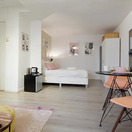 فندق مبيت وإفطار Private Studio At Amstel River *